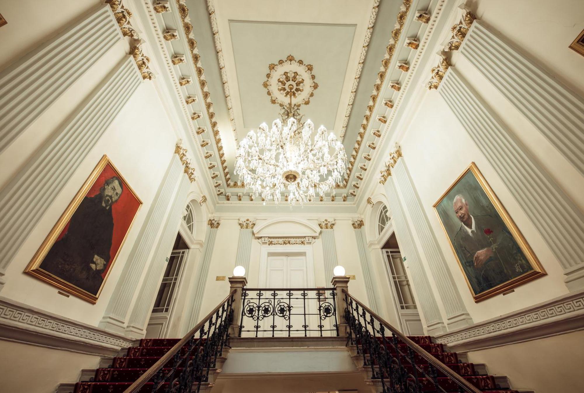 Hotel Kastiel Mojmírovce Esterno foto