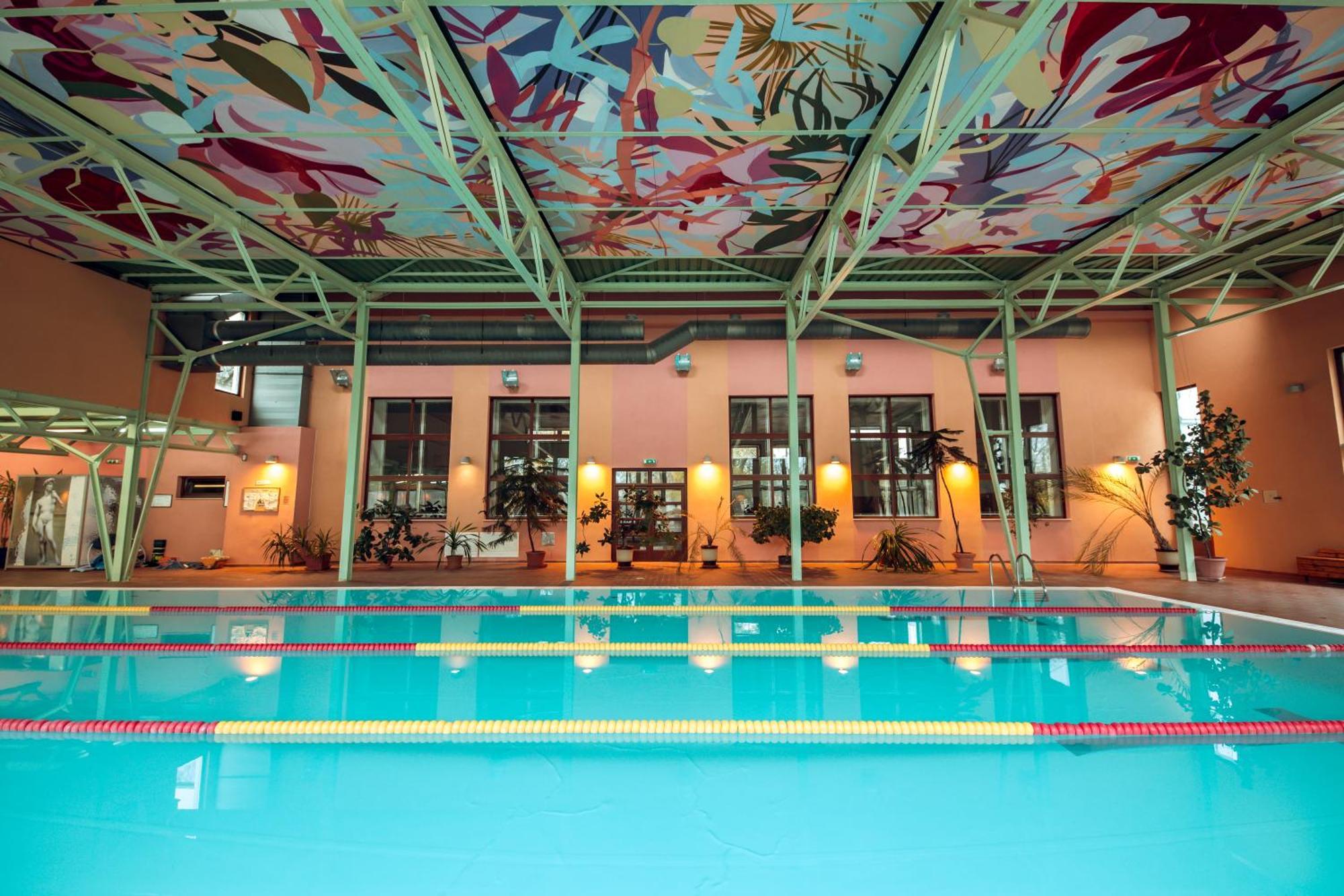 Hotel Kastiel Mojmírovce Esterno foto